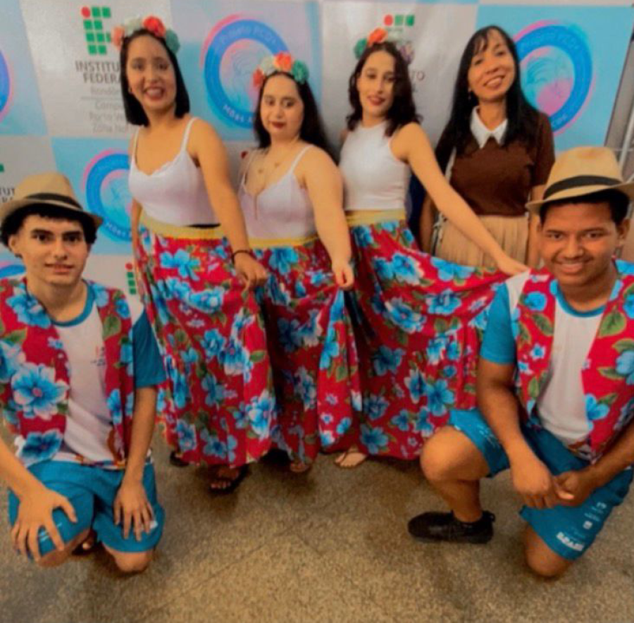 Grupo de dança da Apae ajuda na socialização