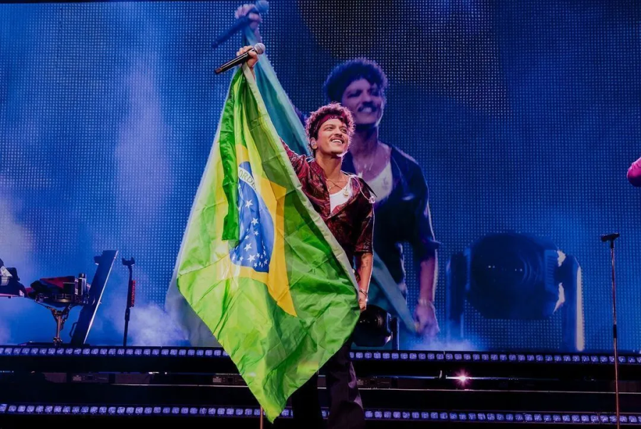 Show de Bruno Mars vira caso de Justiça após falha grave em área PCD 